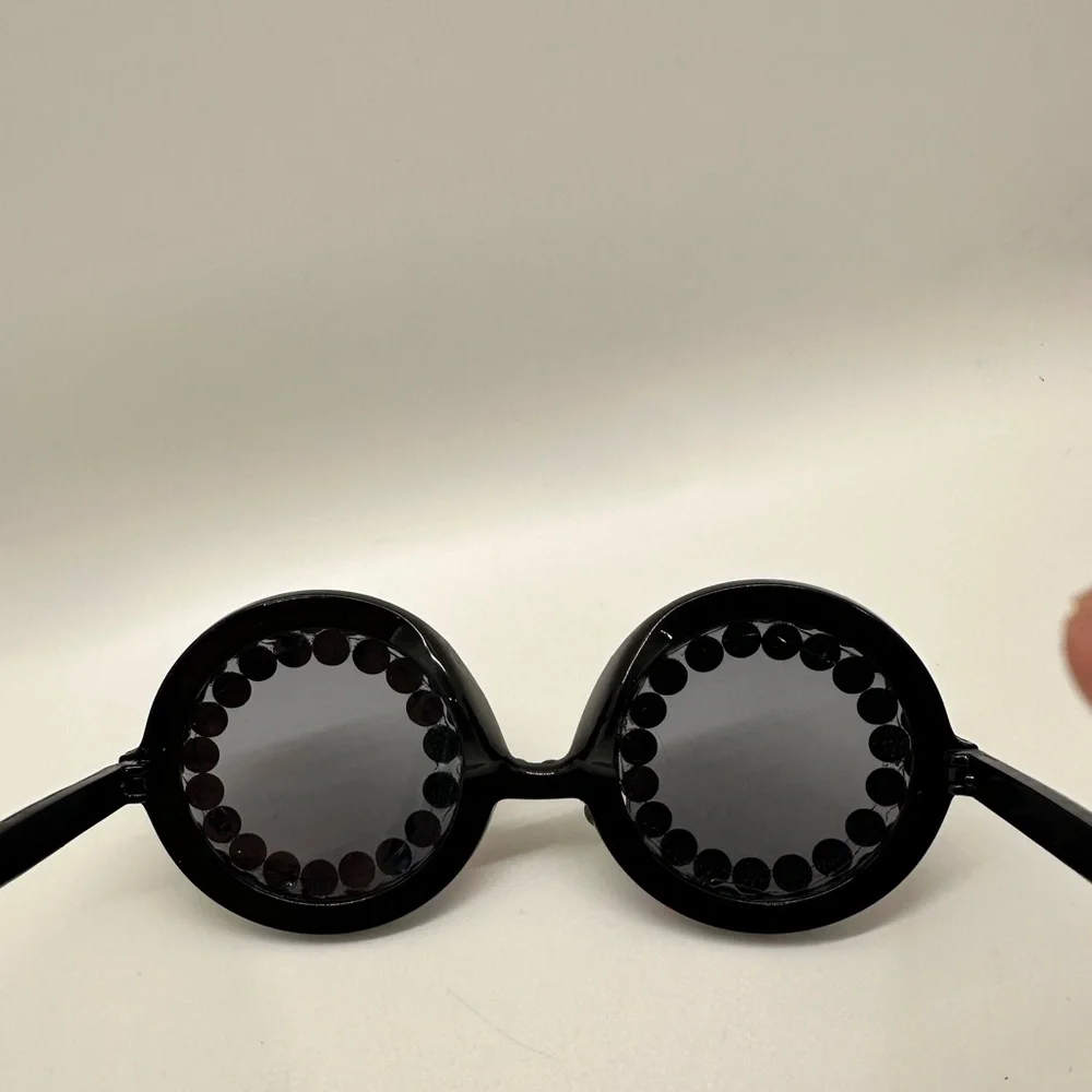3 pair‎ fun glasses